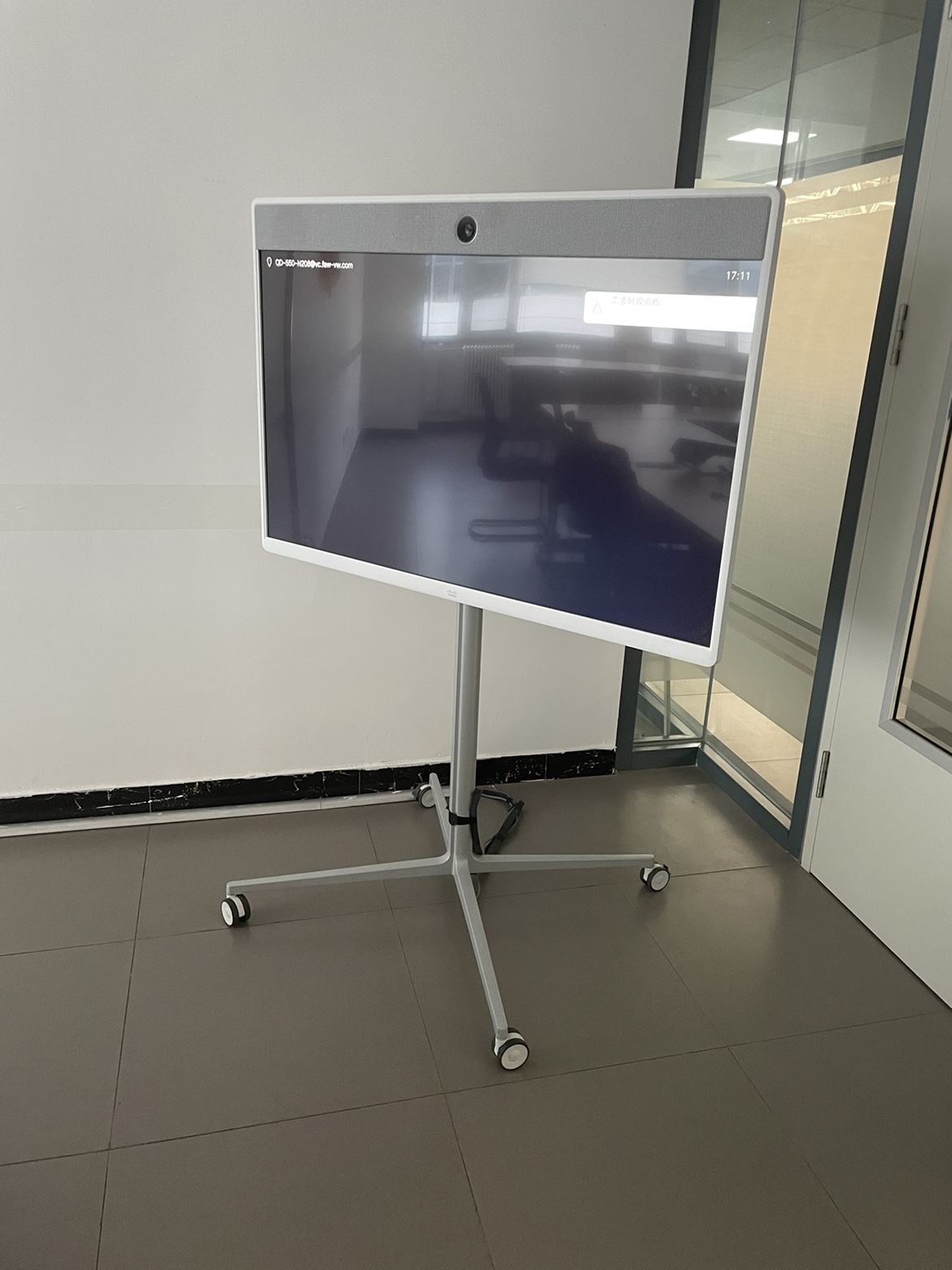 思科Cisco Room55大屏会议终端设备维修